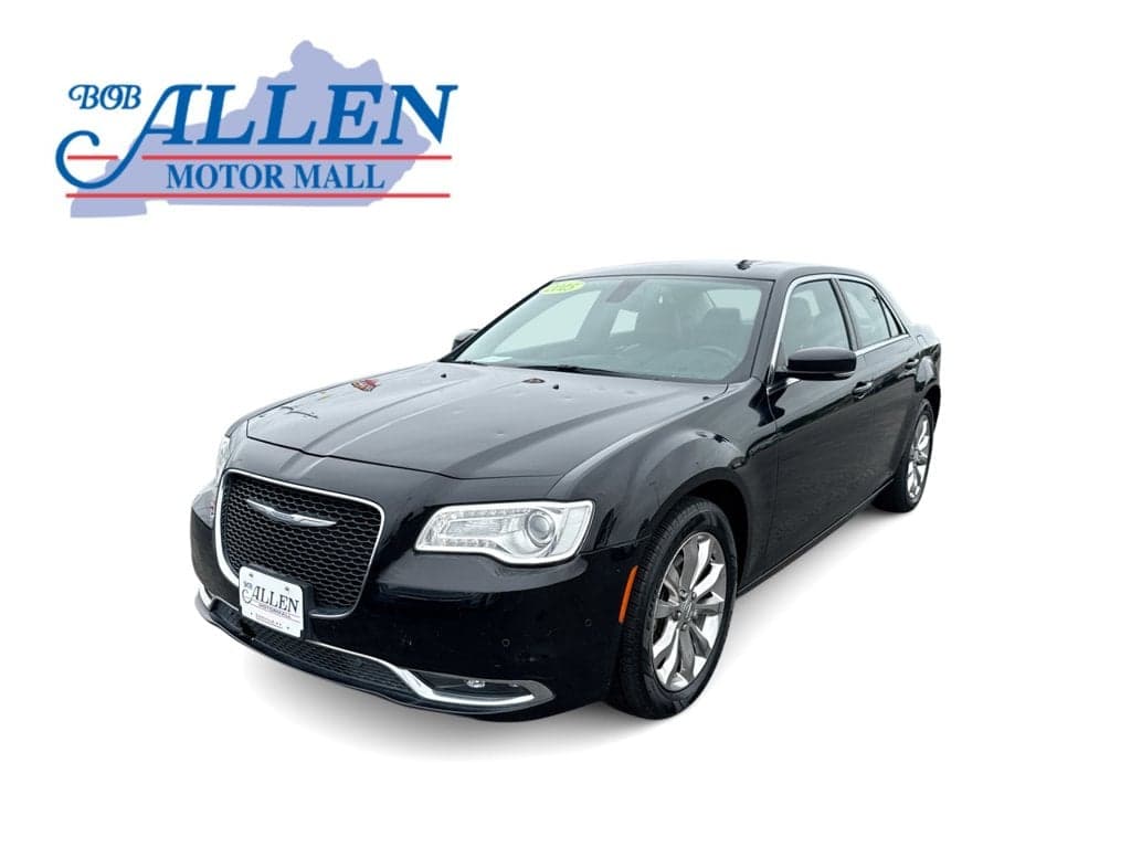 2015 Chrysler 300 Limited — photo 1 of 24