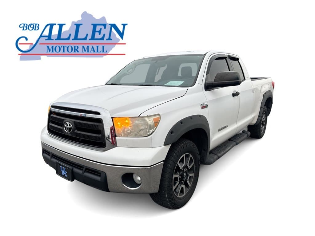 2011 Toyota Tundra 4WD Truck Base — photo 1 of 21
