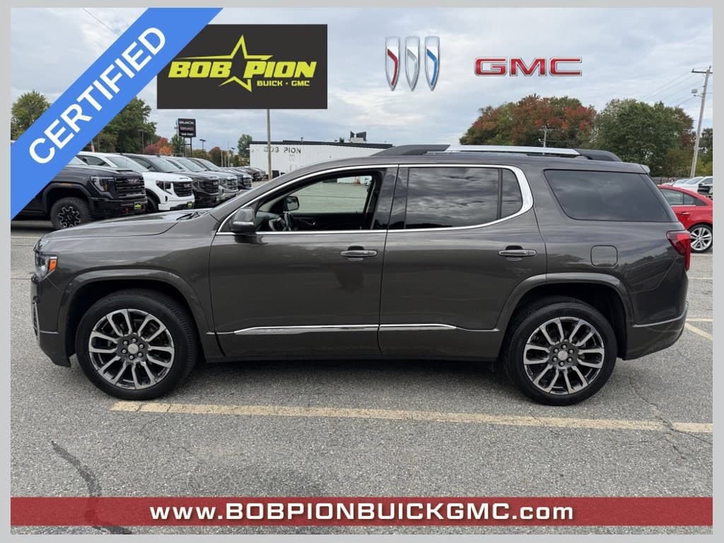 2020 GMC Acadia Denali — photo 1 of 10