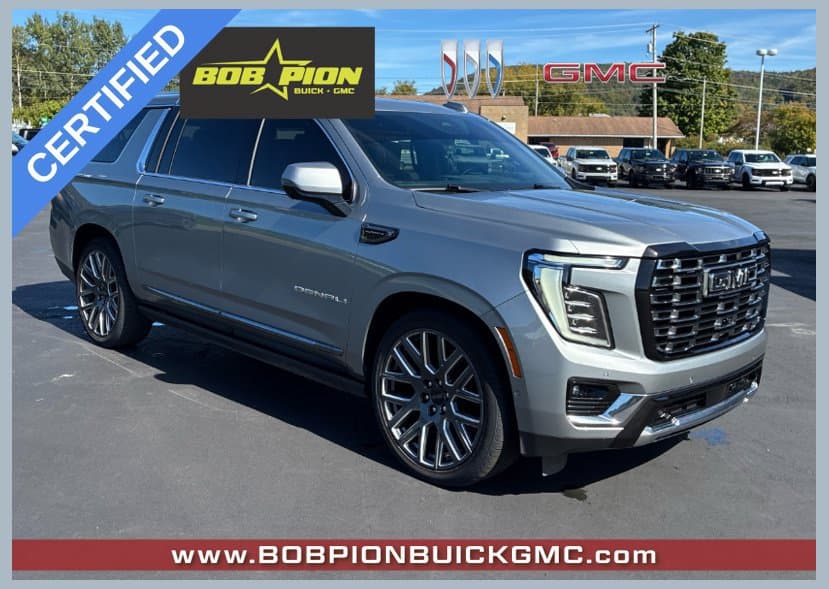 2025 GMC Yukon XL Denali Ultimate — photo 1 of 10