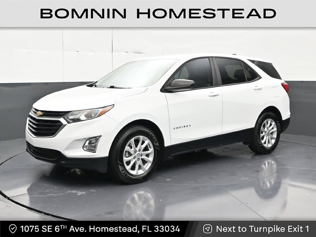 2020 Chevrolet Equinox LS — photo 1 of 36
