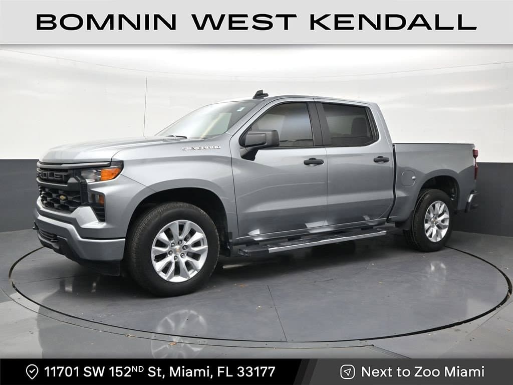 2026 Chevrolet Silverado 1500 Custom — photo 1 of 32