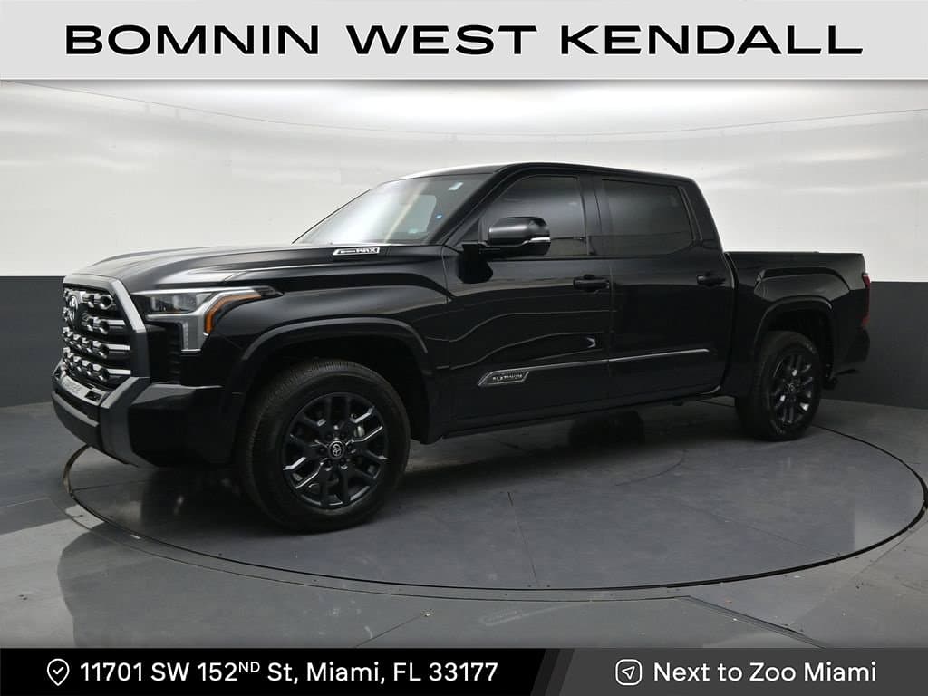 2025 Toyota Tundra 4WD Platinum Hybrid — photo 1 of 33