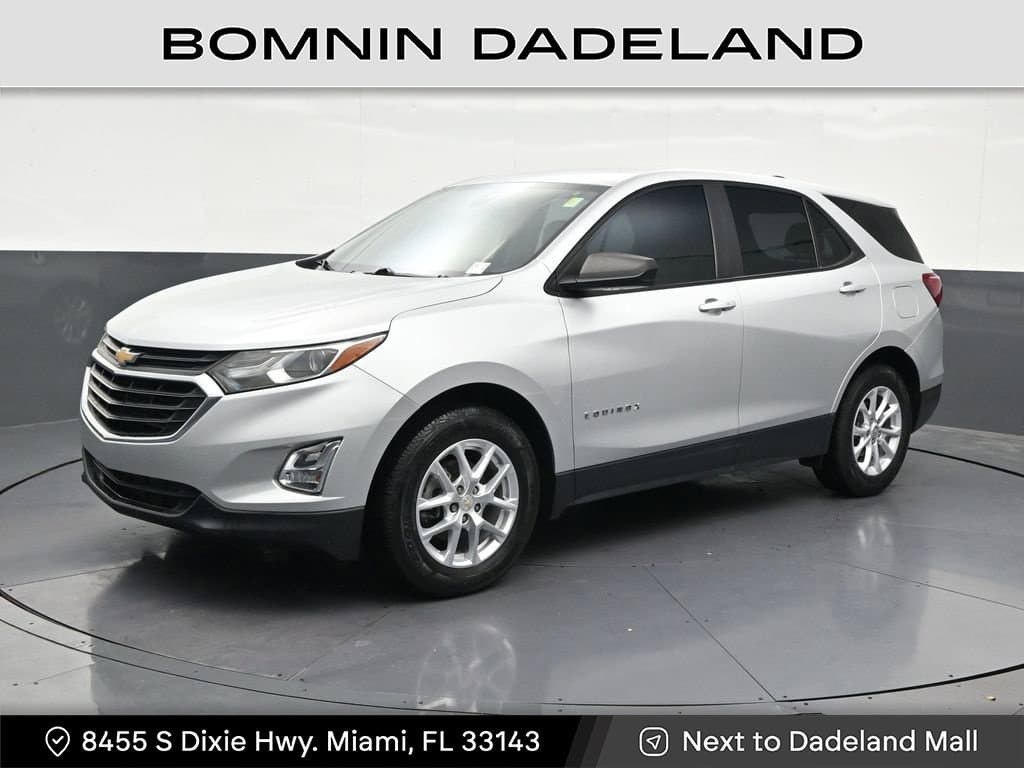 2021 Chevrolet Equinox LS — photo 1 of 38