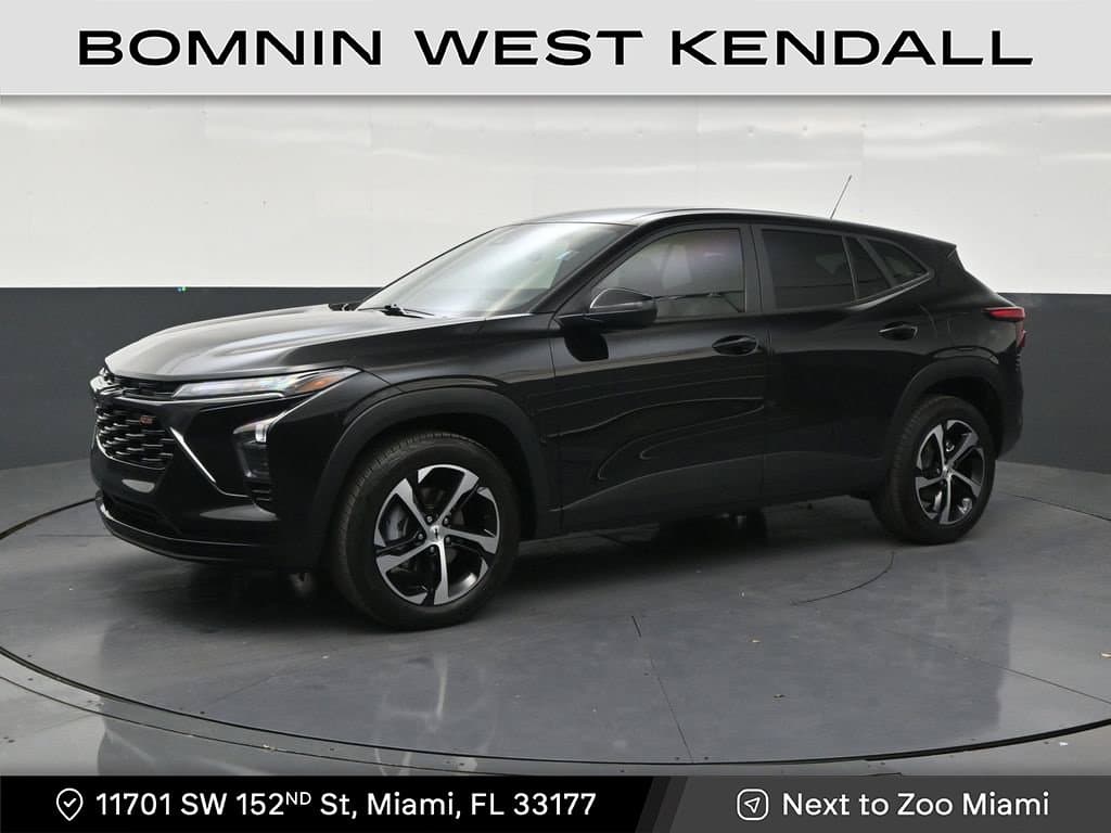 2025 Chevrolet Trax 1RS — photo 1 of 33