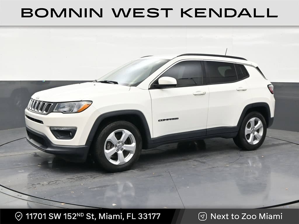 2020 Jeep Compass Latitude — photo 1 of 33