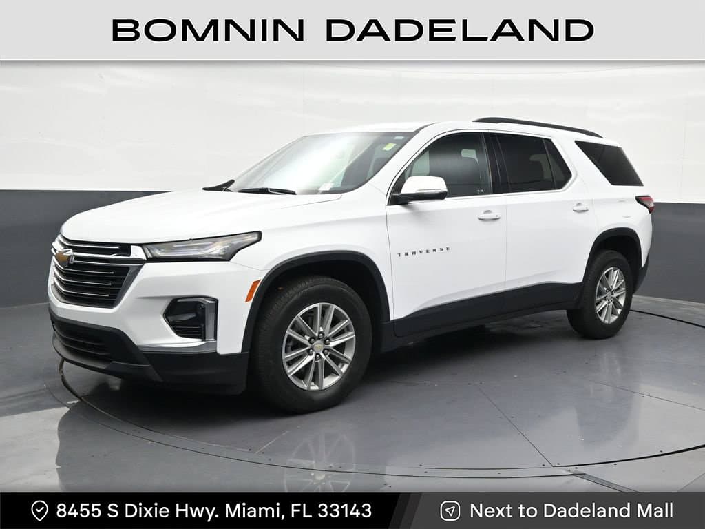 2023 Chevrolet Traverse LT Leather — photo 1 of 37