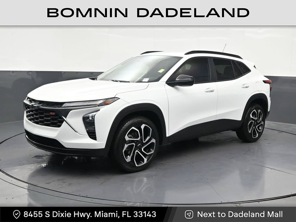 2025 Chevrolet Trax 2RS — photo 1 of 36
