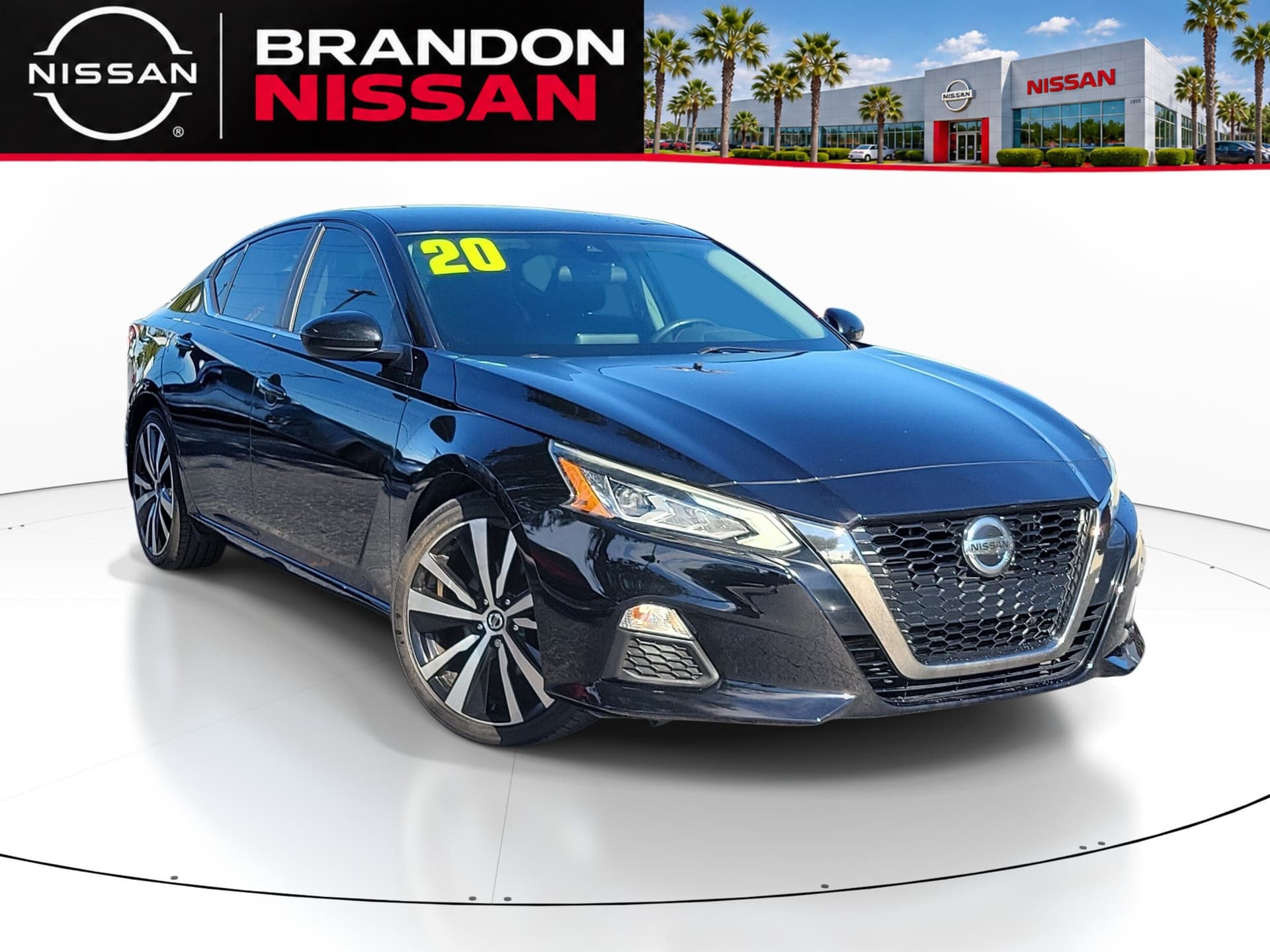 2020 Nissan Altima 2.5 SR — photo 1 of 30