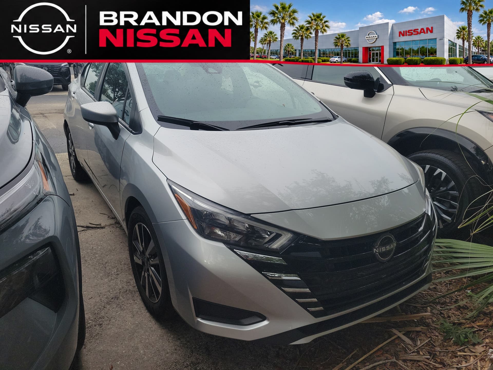 2025 Nissan Versa Base — photo 1 of 7