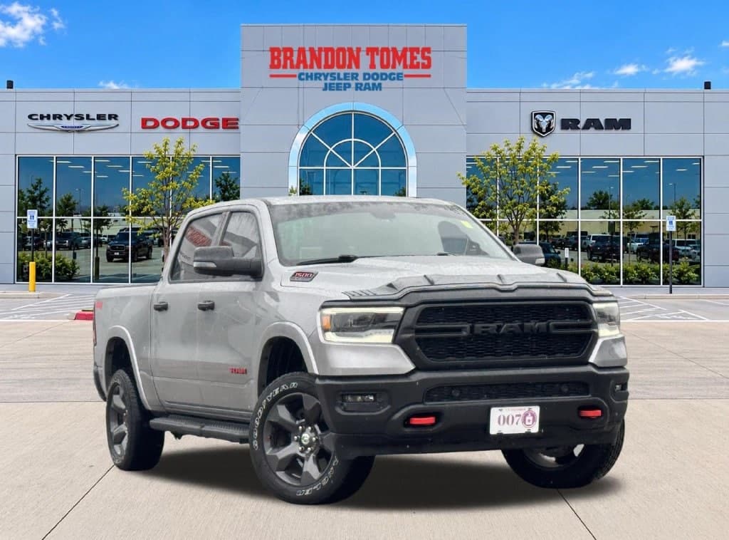 2024 RAM 1500 Base — photo 1 of 33
