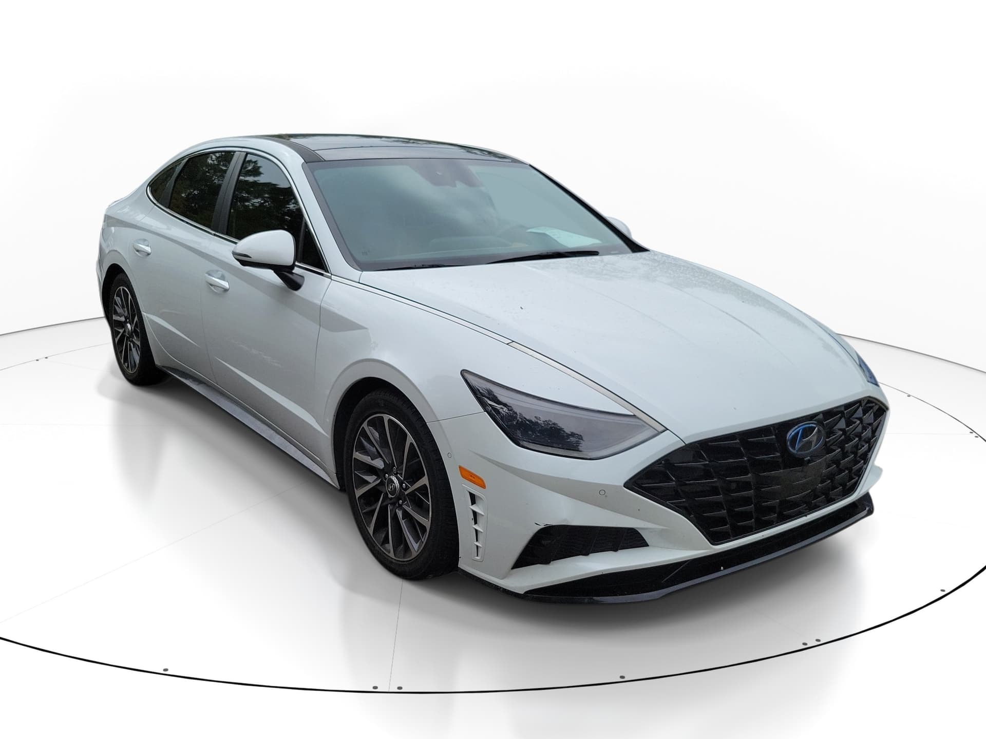 2021 Hyundai Sonata Limited — photo 1 of 10