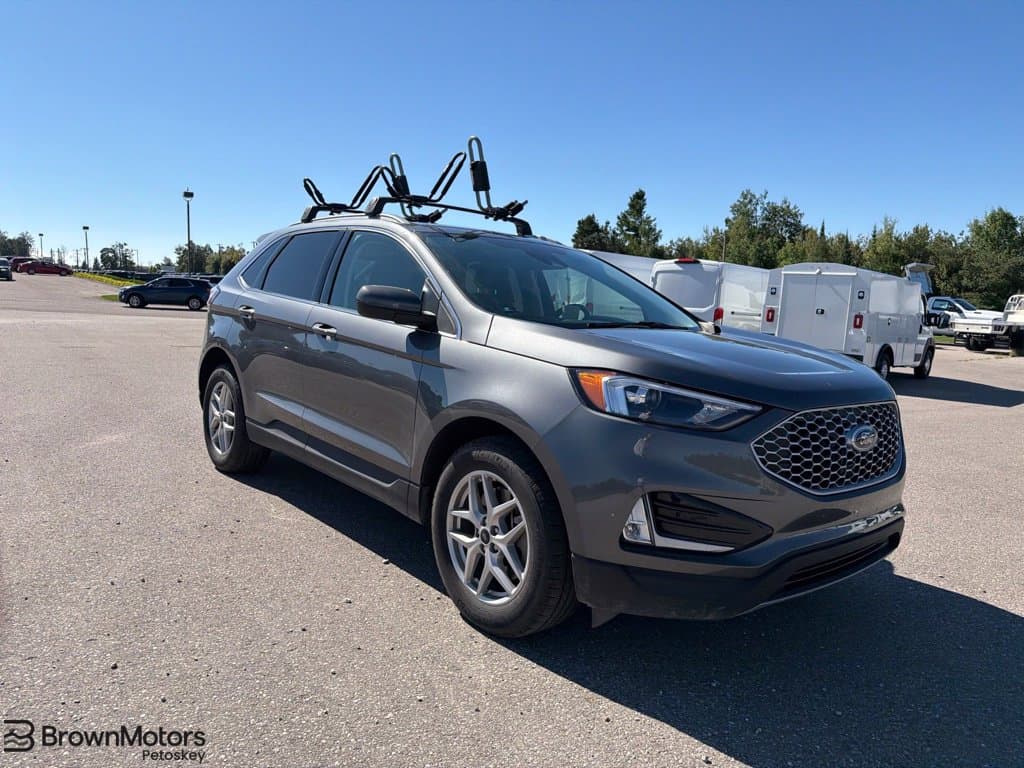 2024 Ford Edge SEL — photo 1 of 10