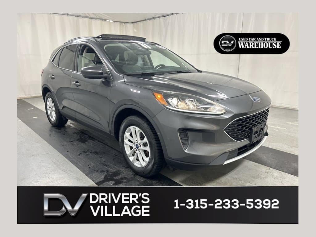 2020 Ford Escape SE — photo 1 of 25