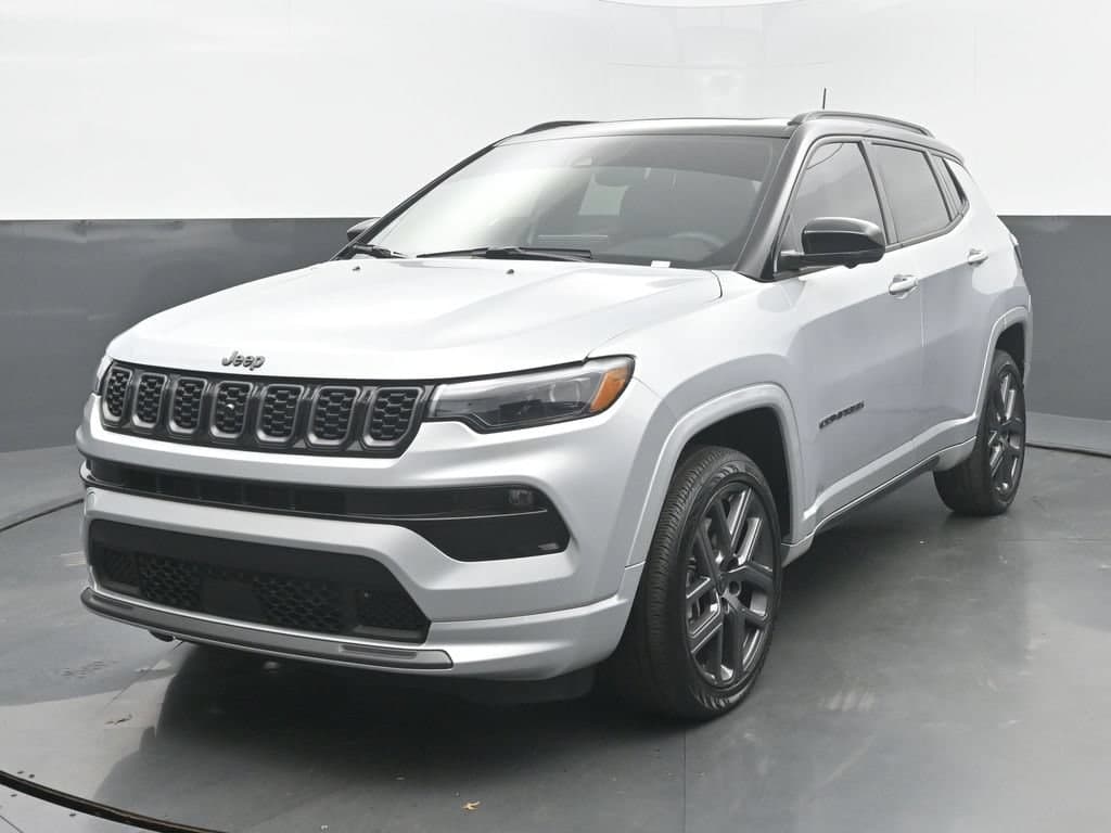 2025 Jeep Compass Limited — photo 1 of 68