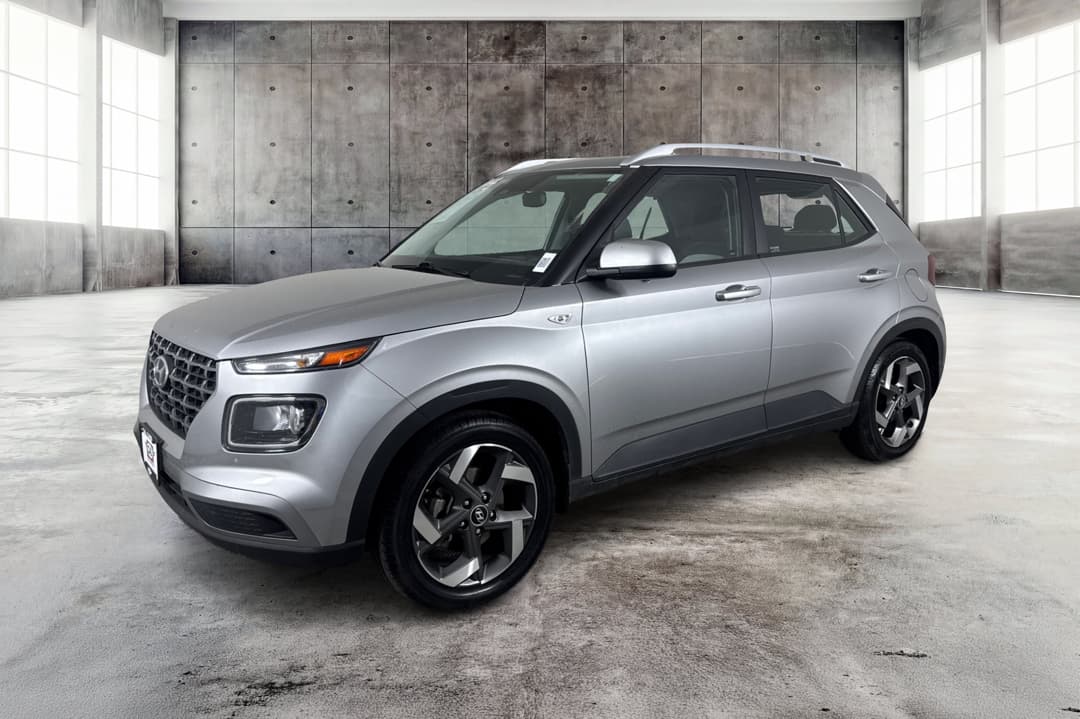 2023 Hyundai Venue SEL — photo 1 of 25