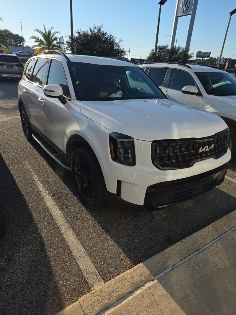 2024 Kia Telluride EX X-Line — photo 1 of 2