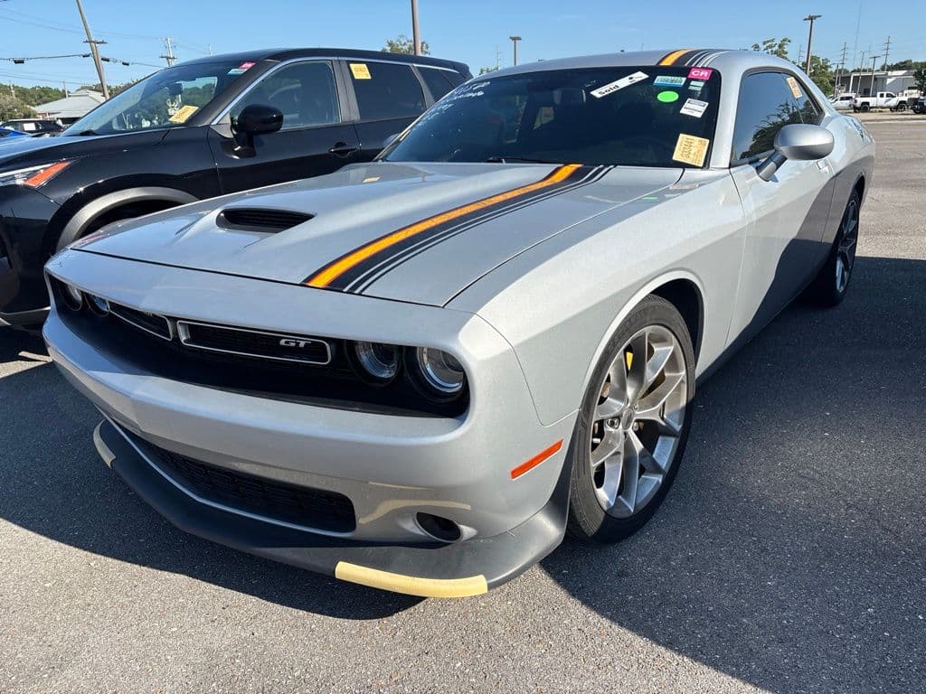 2018 Dodge Challenger SXT — photo 1 of 4