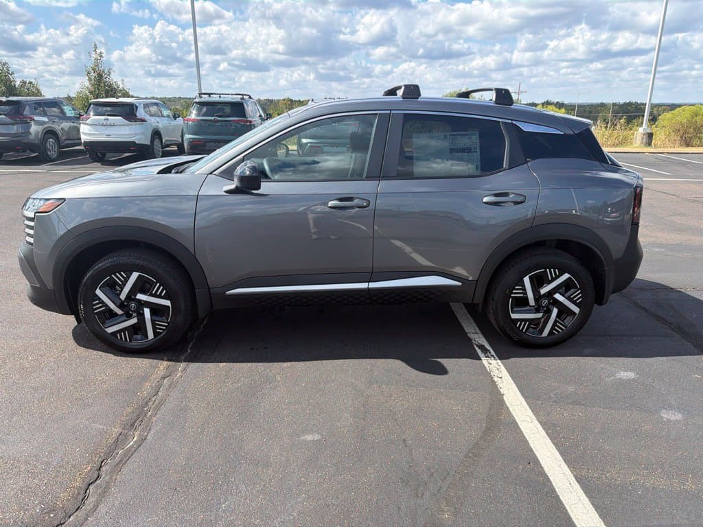 2027 Nissan Kicks SV — photo 1 of 23
