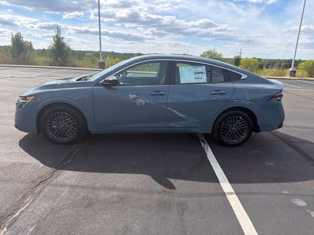 2027 Nissan Sentra SV — photo 1 of 23