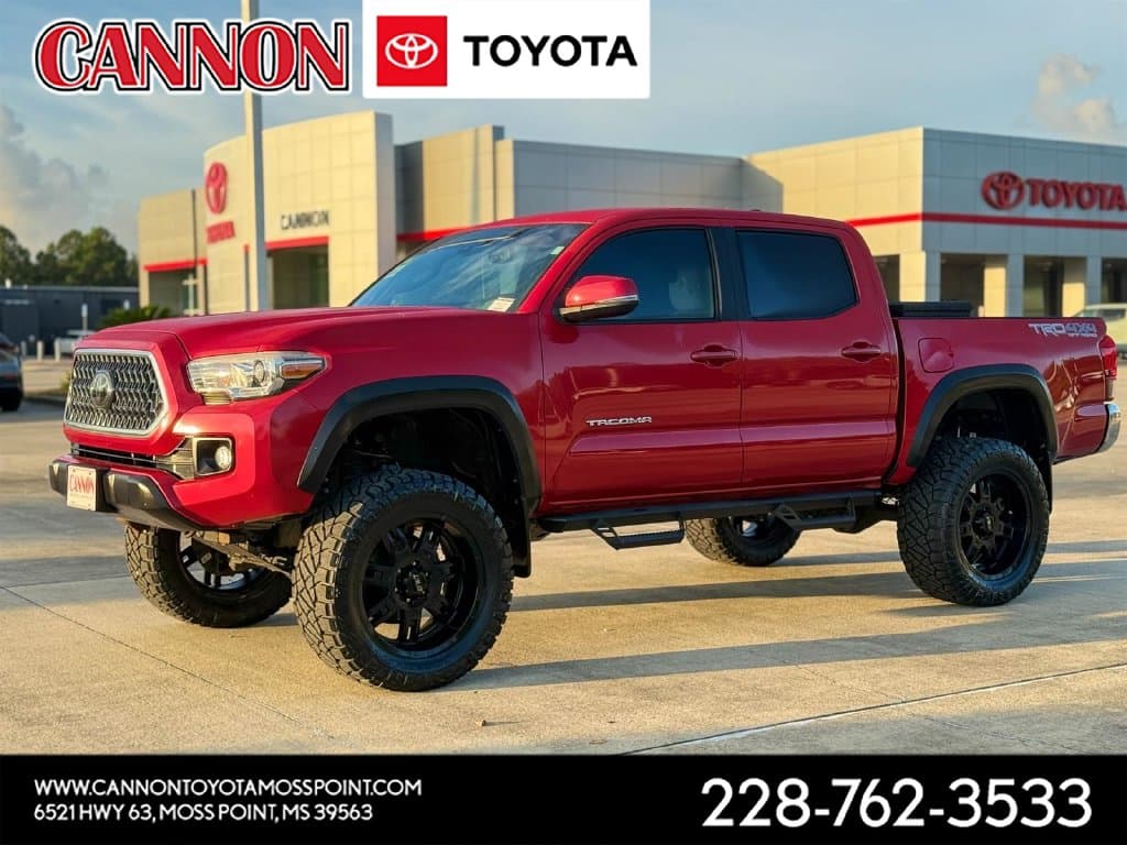 2018 Toyota Tacoma TRD Off Road — photo 1 of 26