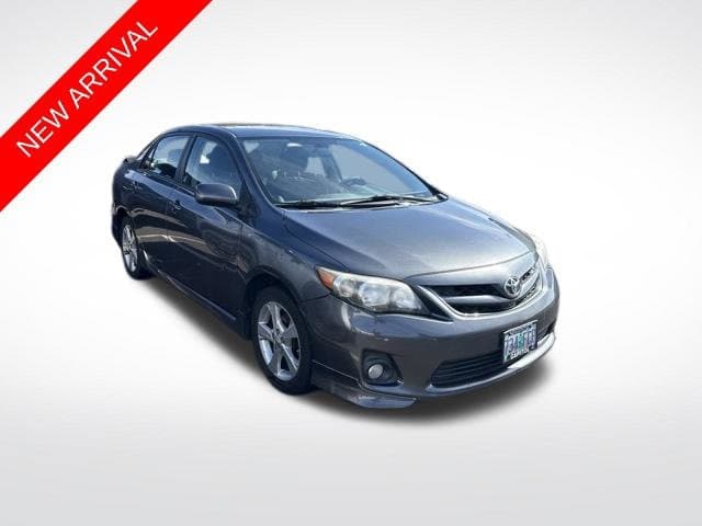 2011 Toyota Corolla S — photo 1 of 6