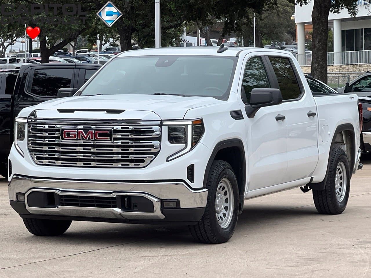 2024 GMC Sierra 1500 Pro — photo 1 of 30