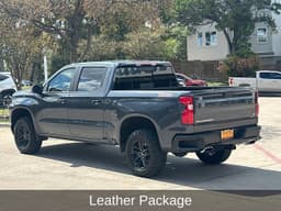 Extra Photo