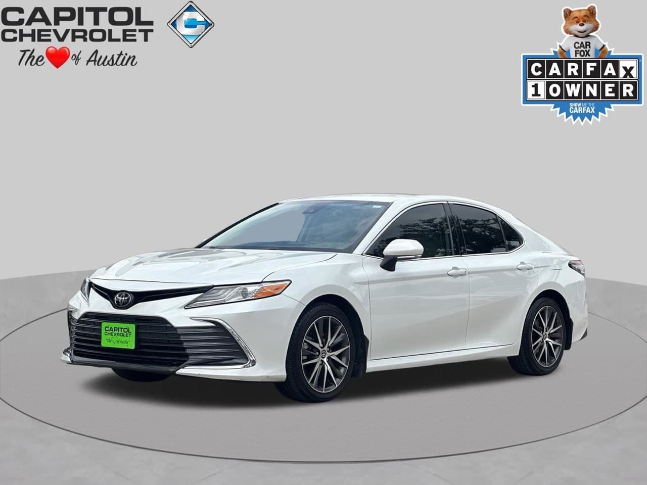 2022 Toyota Camry XLE — photo 1 of 30