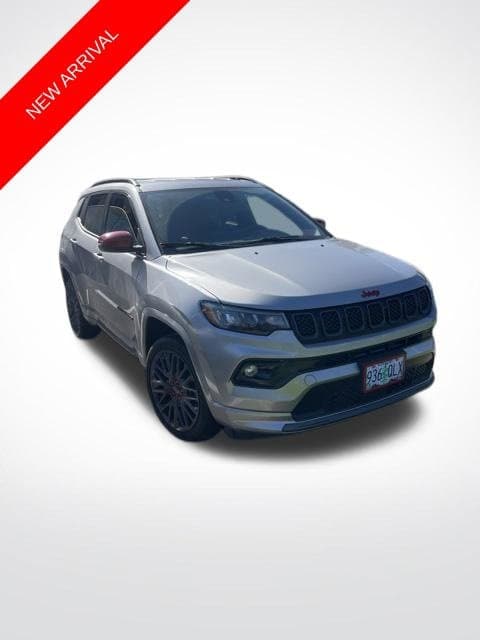 2023 Jeep Compass Limited — photo 1 of 10