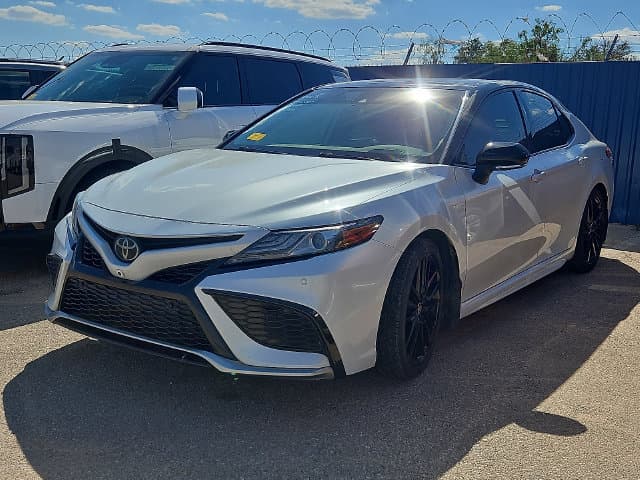 2023 Toyota Camry XSE — photo 1 of 5