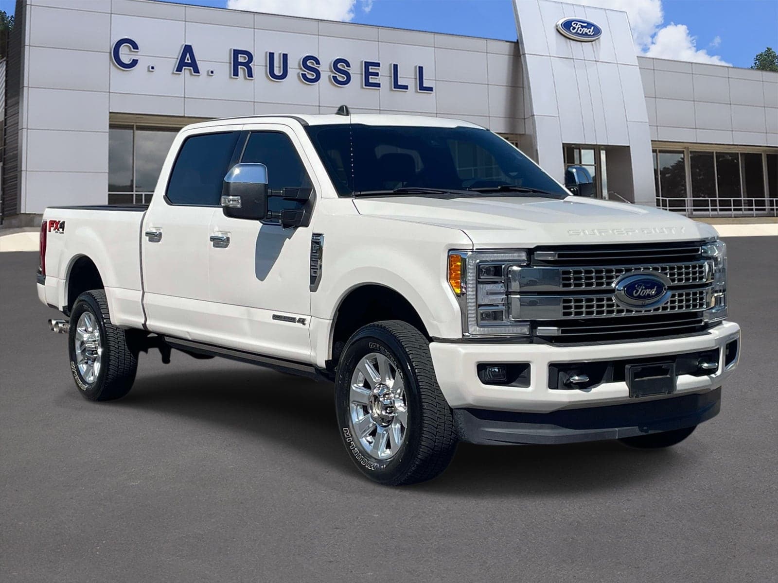 2019 Ford Super Duty F-250 SRW Platinum — photo 1 of 22