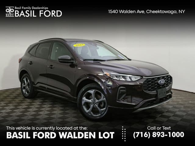 2023 Ford Escape ST-Line — photo 1 of 41