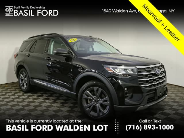 2025 Ford Explorer Active — photo 1 of 45