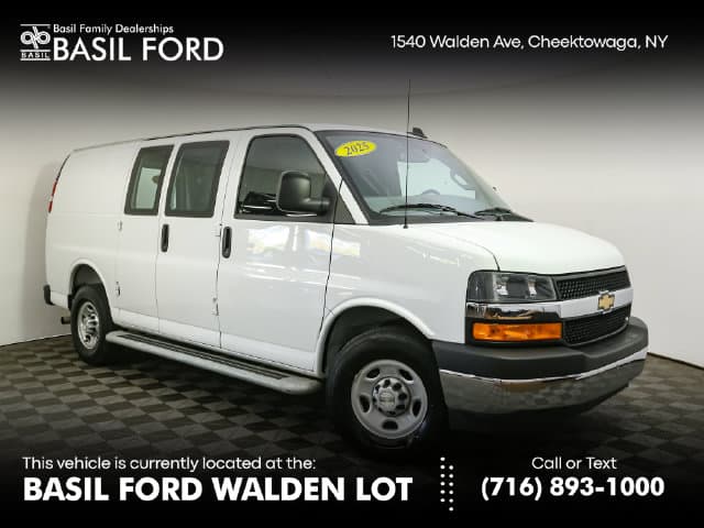 2025 Chevrolet Express Cargo Van Base — photo 1 of 30