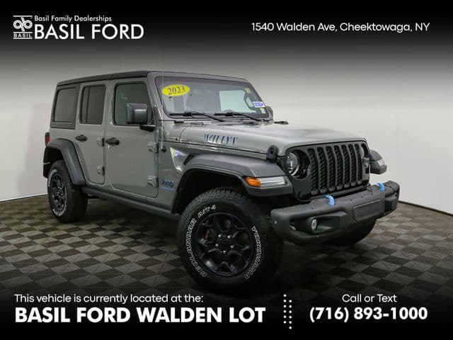 2023 Jeep Wrangler Base — photo 1 of 39