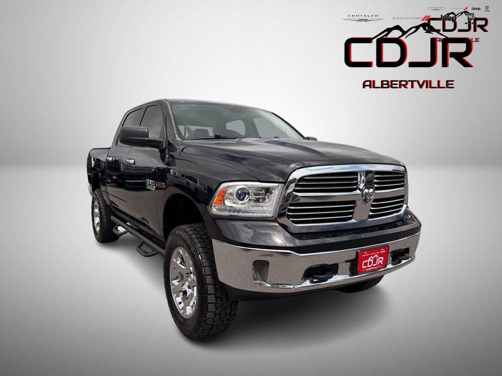 2015 RAM 1500 SLT — photo 1 of 48