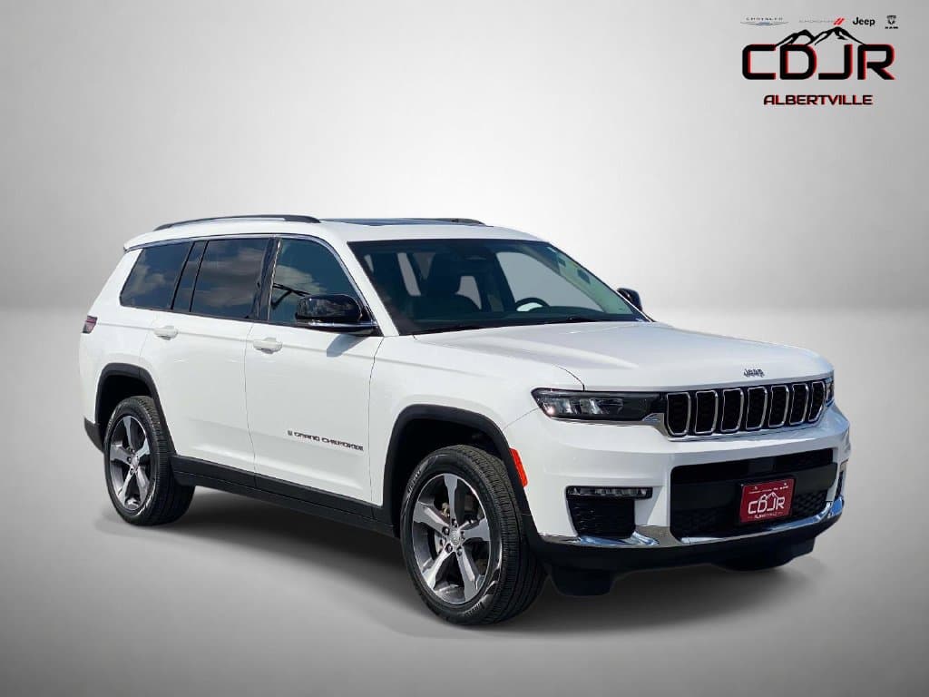 2023 Jeep Grand Cherokee L Limited — photo 1 of 53
