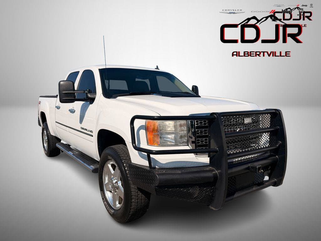 2011 GMC Sierra 2500HD Denali — photo 1 of 51