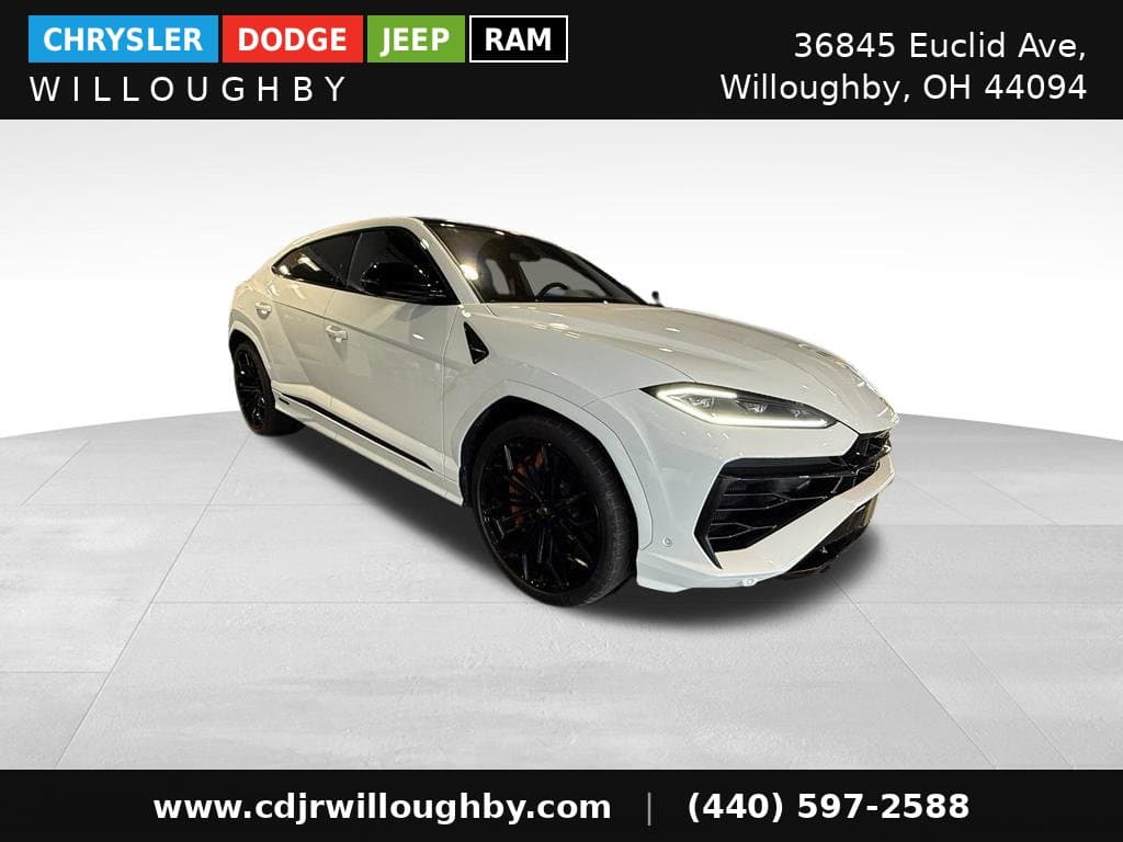 2025 Lamborghini Urus SE — photo 1 of 42