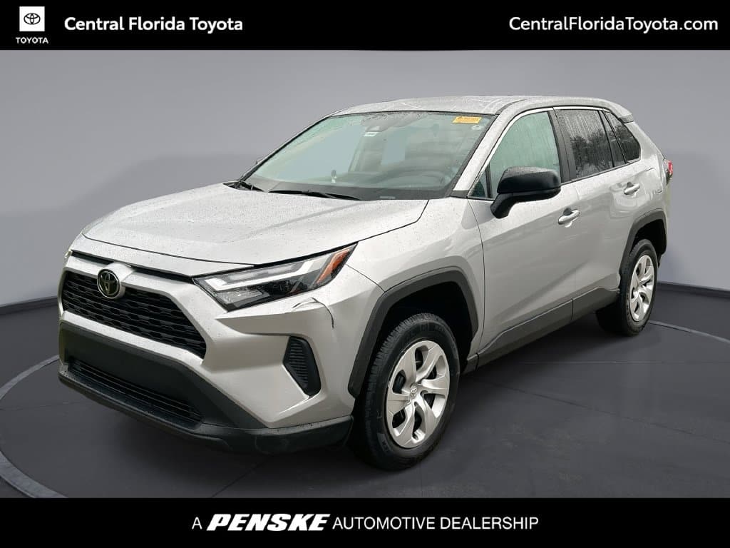 2024 Toyota RAV4 LE — photo 1 of 32