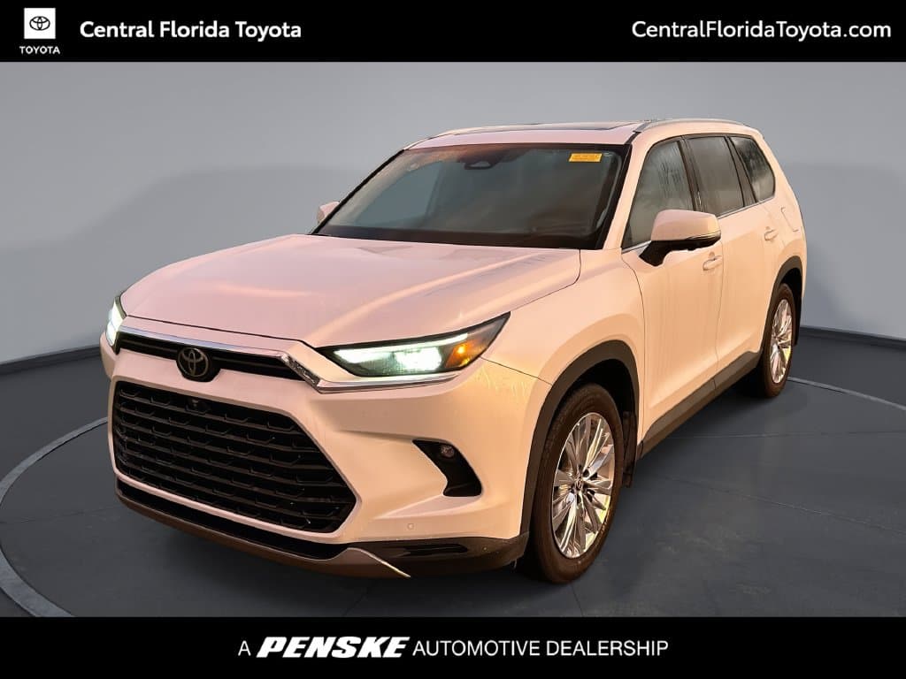 2024 Toyota Grand Highlander Platinum — photo 1 of 38