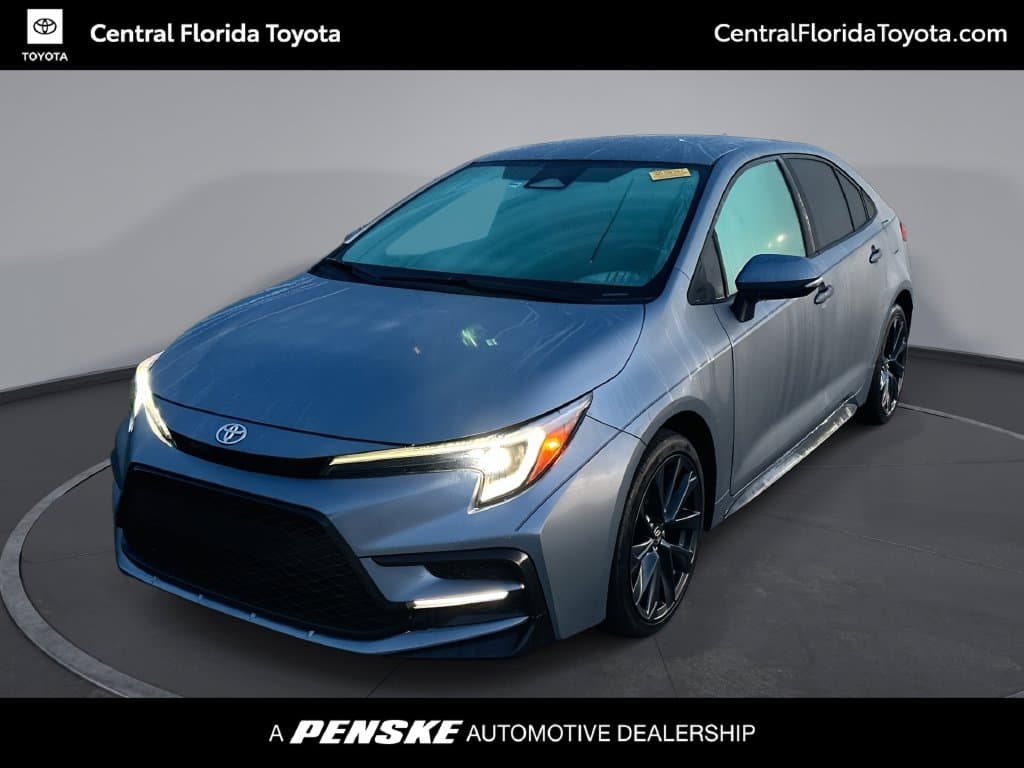 2024 Toyota Corolla SE — photo 1 of 33