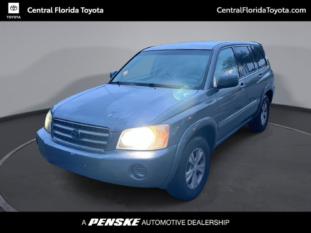 2002 Toyota Highlander Base — photo 1 of 29