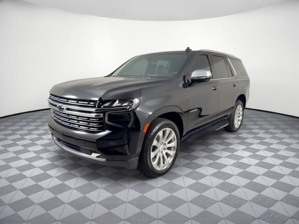 2023 Chevrolet Tahoe Premier — photo 1 of 32