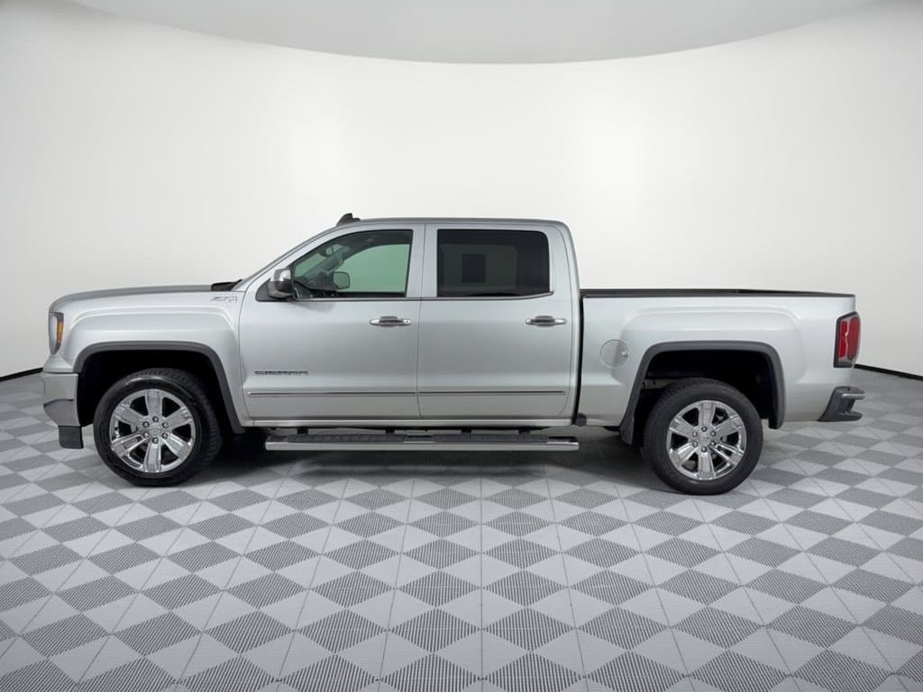 2018 GMC Sierra 1500 SLT — photo 1 of 28