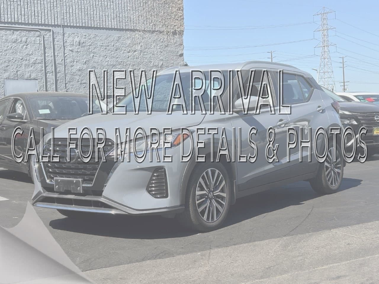 2021 Nissan Kicks SV — photo 1 of 13