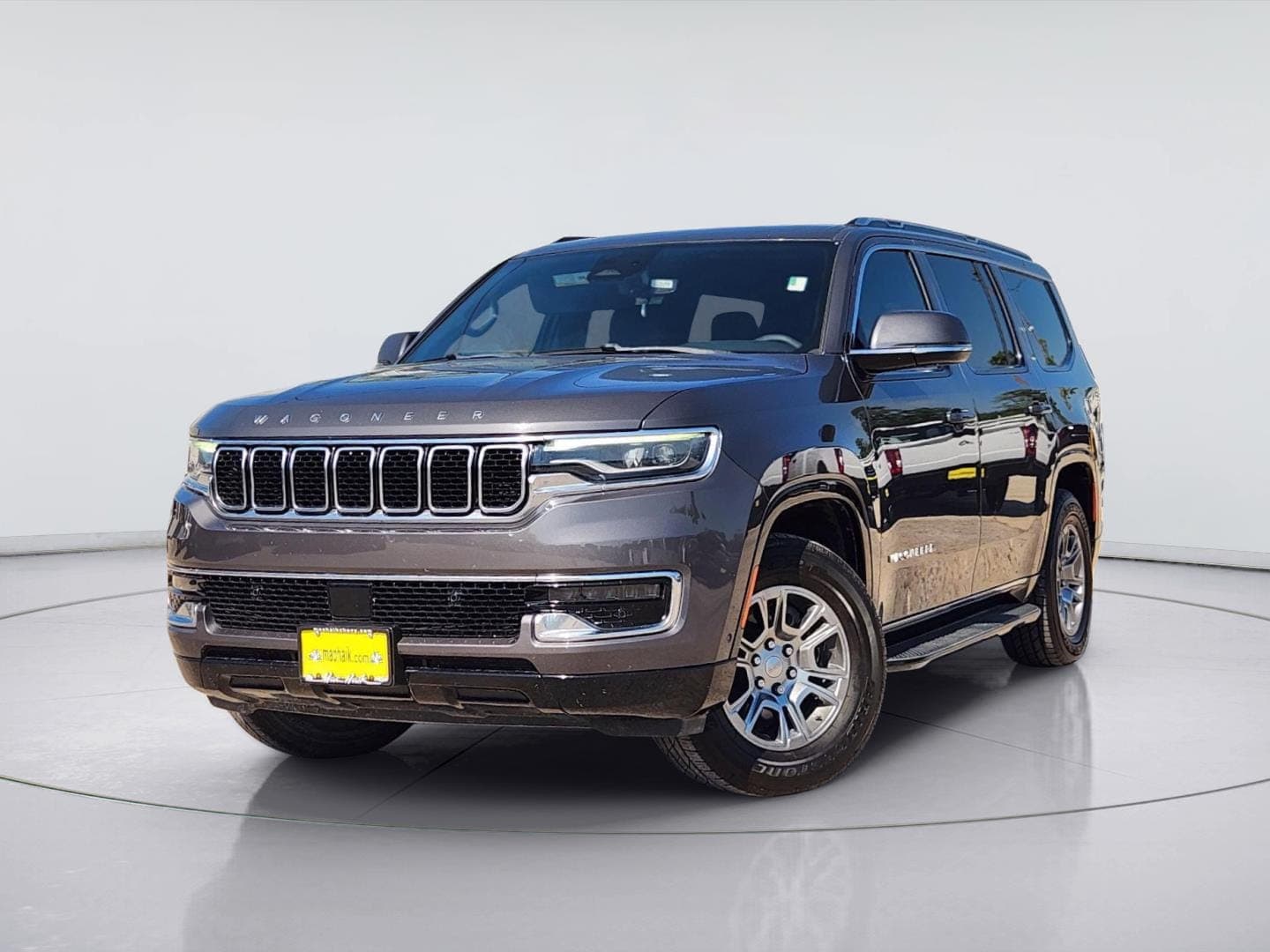2022 Jeep Wagoneer Series I — photo 1 of 32