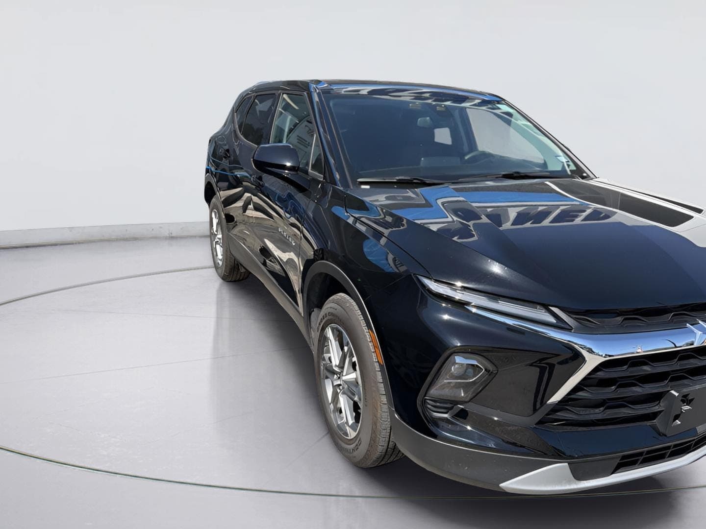2026 Chevrolet Blazer LT — photo 1 of 5