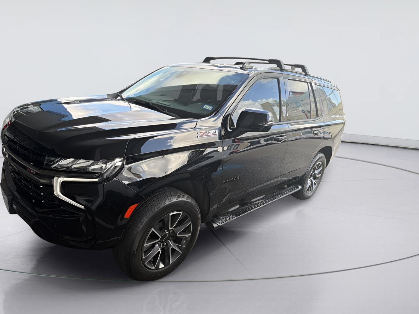 2022 Chevrolet Tahoe Z71 — photo 1 of 5